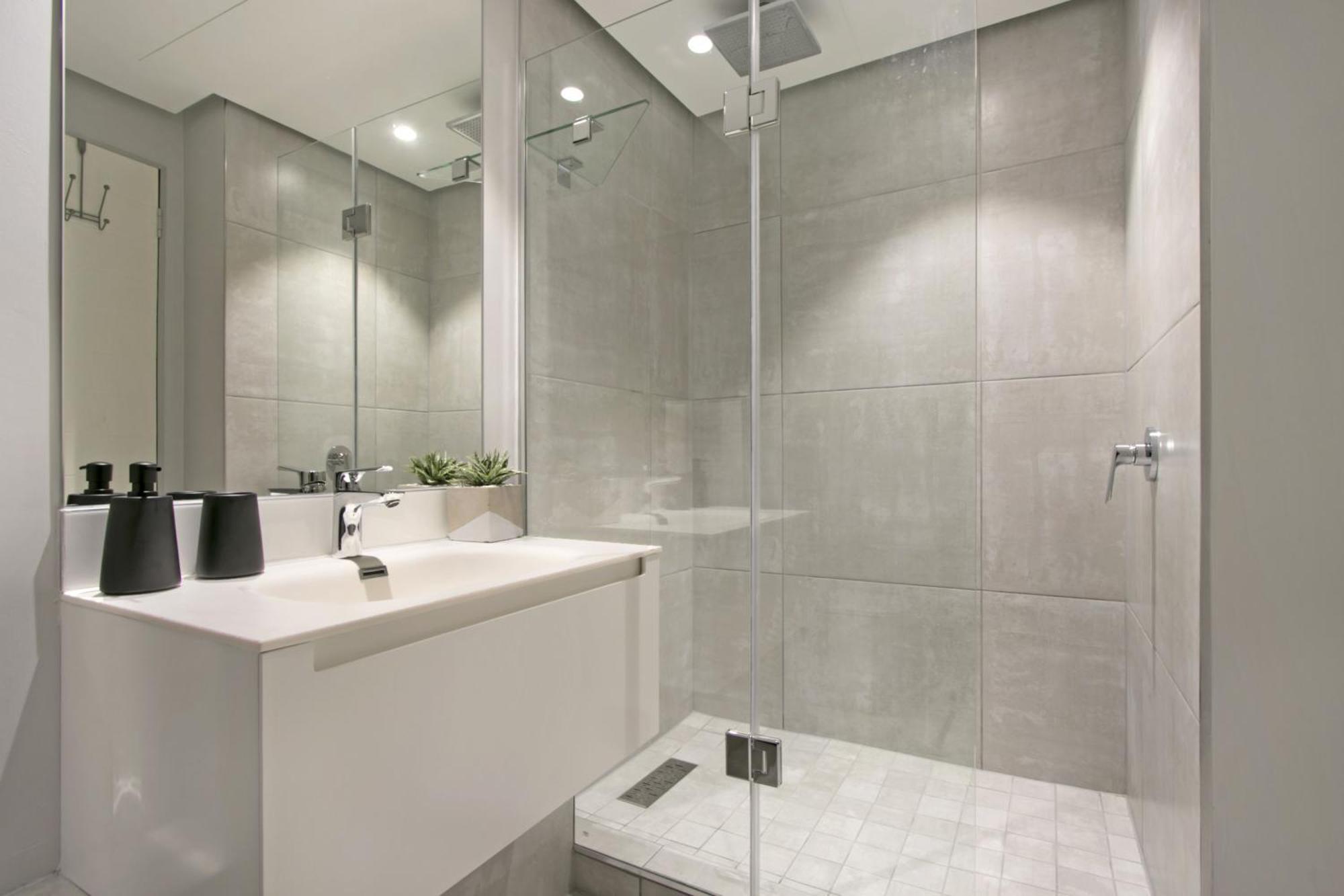 16 On Bree - Unit 2810 Cape Town